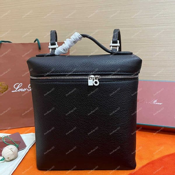 loro extra pocket bag backpack designer handbags makeup toiletry shoulder bag fashion trunk bucket clutch women beach bags
loro extra pocket bag backpack designer handbags makeup toiletry shoulder bag fashion trunk bucket clutch women beach bags