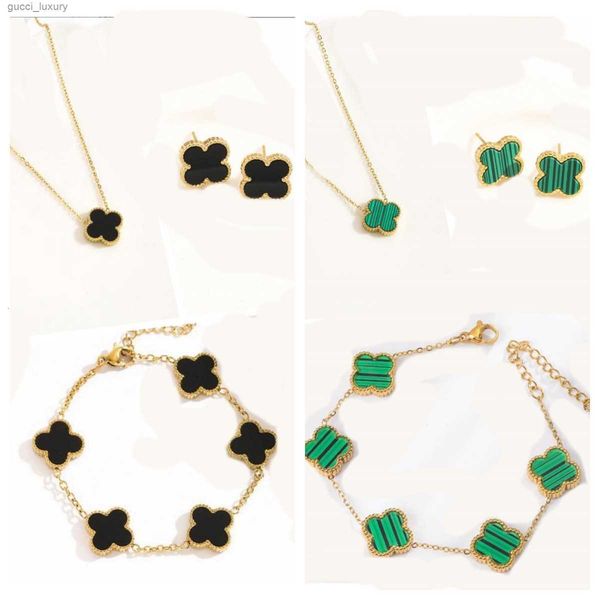 4 four leaf clover luxury designer necklace jewelry set pendant necklaces bracelet stud earring women christmvalentine's day birthday g, Silver
4 four leaf clover luxury designer necklace jewelry set pendant necklaces bracelet stud earring women christmvalentine's day birthday g, Silver