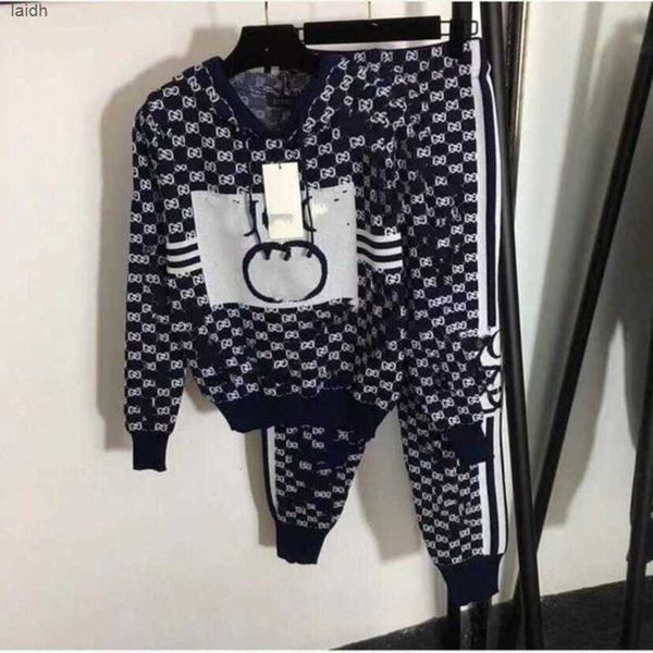 women's tracksuits designer 22gg women 2 piece set casual sport outfits tracksuit hoodies sweatshirt sweatpants jogger pants fashion wi, Black
women's tracksuits designer 22gg women 2 piece set casual sport outfits tracksuit hoodies sweatshirt sweatpants jogger pants fashion wi, Black