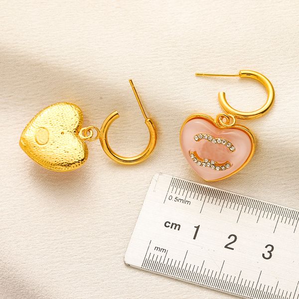 18k gold plated 925 silver luxury brand designers letters stud geometric famous women heart crystal rhinestone pearl earring valentine weddi, Golden;silver
18k gold plated 925 silver luxury brand designers letters stud geometric famous women heart crystal rhinestone pearl earring valentine weddi, Golden;silver