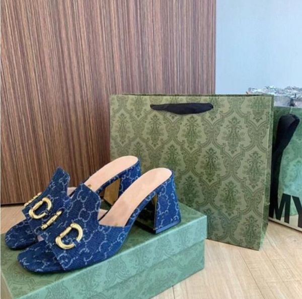 2023 designer fashion women's sandals slippers leather thick heeled shoes 35-42 luxury atmosphere high quality, Black
2023 designer fashion women's sandals slippers leather thick heeled shoes 35-42 luxury atmosphere high quality, Black