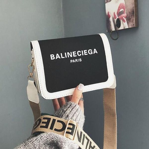 2023 fashion design pu leather crossbody bags for women luxury korean version simple shoulder bag female purse and handbag, Black;red
2023 fashion design pu leather crossbody bags for women luxury korean version simple shoulder bag female purse and handbag, Black;red