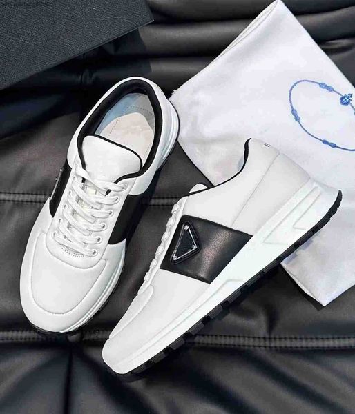 2023ss brand prax 01 sneakers shoes men re-nylon brush leather low trainers mesh breath skateboard walking brand runner sports eu38-46, Black
2023ss brand prax 01 sneakers shoes men re-nylon brush leather low trainers mesh breath skateboard walking brand runner sports eu38-46, Black