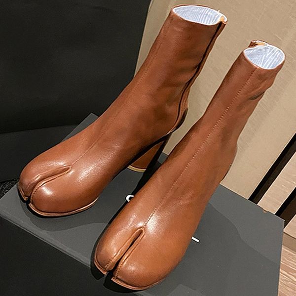 new silver tabi boots split toe chunky high heel women boots leather zapatos mujer fashion autumn women shoes botas mujer for girls shoes, Black
new silver tabi boots split toe chunky high heel women boots leather zapatos mujer fashion autumn women shoes botas mujer for girls shoes, Black