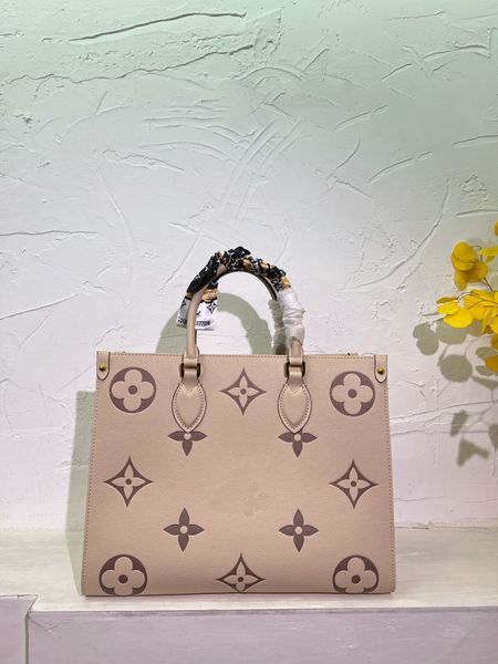 designer bag tote bag lo vu designer shopping bag handbag crossbody bag new women's bag multi-color inner large capacity
designer bag tote bag lo vu designer shopping bag handbag crossbody bag new women's bag multi-color inner large capacity