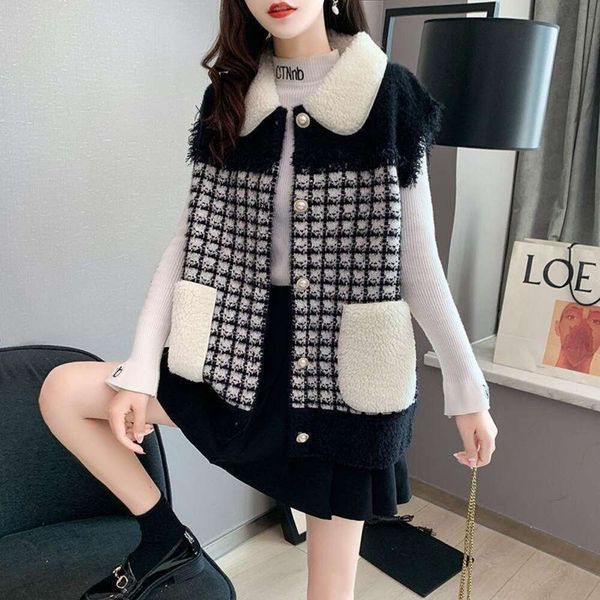 small plaid imitation sweater lamb fur vest for women sleeveless autumn and winter thickened, White;black
small plaid imitation sweater lamb fur vest for women sleeveless autumn and winter thickened, White;black