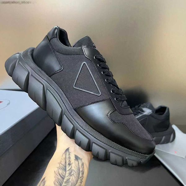 brand 23s/s prax 01 sneakers shoes men's re-nylon technical fabric casual walking famous rubber lug sole party wedding runner sports eu, Black
brand 23s/s prax 01 sneakers shoes men's re-nylon technical fabric casual walking famous rubber lug sole party wedding runner sports eu, Black