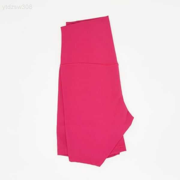 l067b solid color sports shorts high-rise yoga short pants slim fit women runing shorts no t-line elastic tightuwix
l067b solid color sports shorts high-rise yoga short pants slim fit women runing shorts no t-line elastic tightuwix