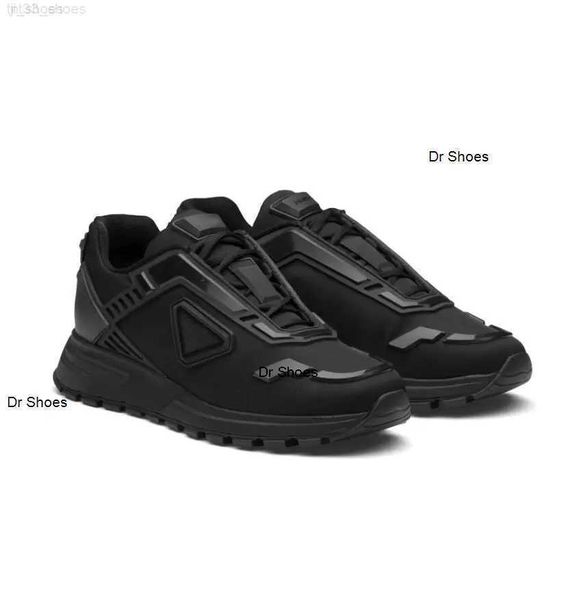 sneakers shoes trainers cloudbust thunder technical fabric re-nylon chunky rubber lug sole mesh skateboard walking luxury prax 1, Black
sneakers shoes trainers cloudbust thunder technical fabric re-nylon chunky rubber lug sole mesh skateboard walking luxury prax 1, Black