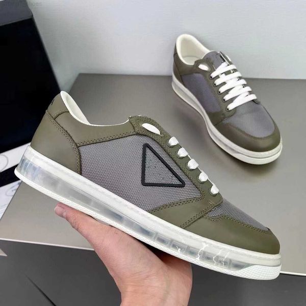 2023 luxury prax 01 sneakers shoes men's re-nylon technical fabric casual walking breathable rubber lug sole party wedding runner train, Black
2023 luxury prax 01 sneakers shoes men's re-nylon technical fabric casual walking breathable rubber lug sole party wedding runner train, Black
