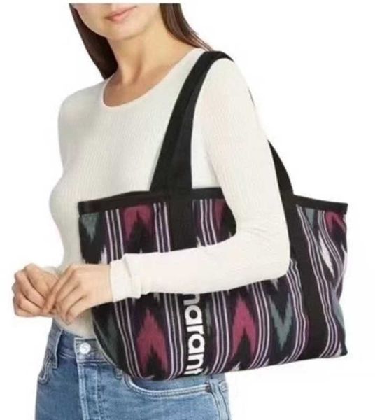 23ss isabels marants outdoor designer canvas totes bag classic fashion versatile style large capacity women shopping handbag printed shoulde
23ss isabels marants outdoor designer canvas totes bag classic fashion versatile style large capacity women shopping handbag printed shoulde
