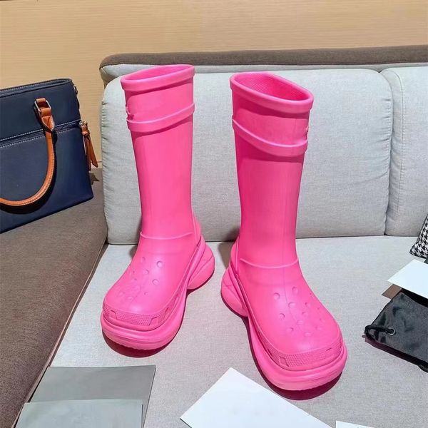 designer boots fashion women luxury brand shoes high street new knee boots rain rubber winter rainboots platform ankle slip-on half size 35-, Black
designer boots fashion women luxury brand shoes high street new knee boots rain rubber winter rainboots platform ankle slip-on half size 35-, Black