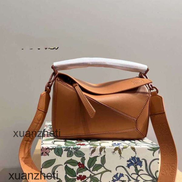 2023 shoulder large loewsbag wide puzzles fashion geometry outlet hands bag color bags strap single crossbody designer capacity commuter wal
2023 shoulder large loewsbag wide puzzles fashion geometry outlet hands bag color bags strap single crossbody designer capacity commuter wal