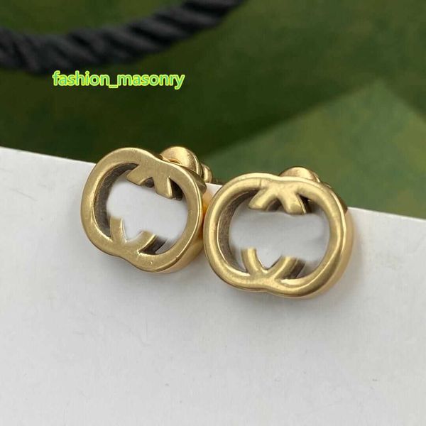 luxury style g letter women designer studs titanium steel fashion couple earrings without box, Golden;silver
luxury style g letter women designer studs titanium steel fashion couple earrings without box, Golden;silver
