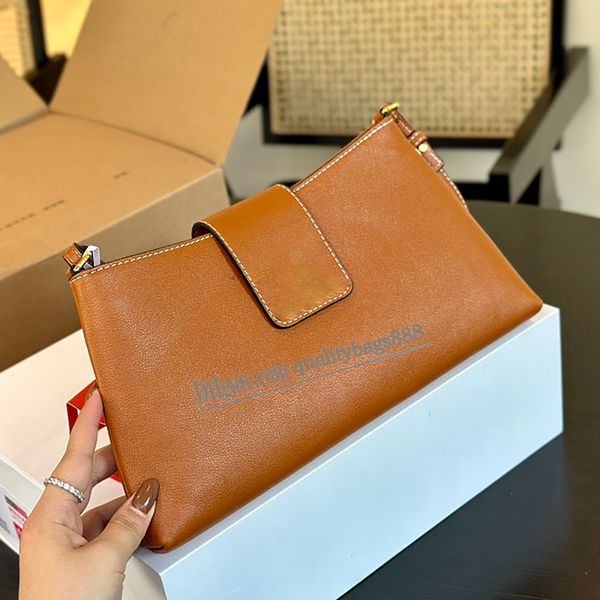 newspaper chain bag triomphe soft supple leather snap button closure crossbody wiltern clutch women underarm shoulder bags handbags luxury t
newspaper chain bag triomphe soft supple leather snap button closure crossbody wiltern clutch women underarm shoulder bags handbags luxury t