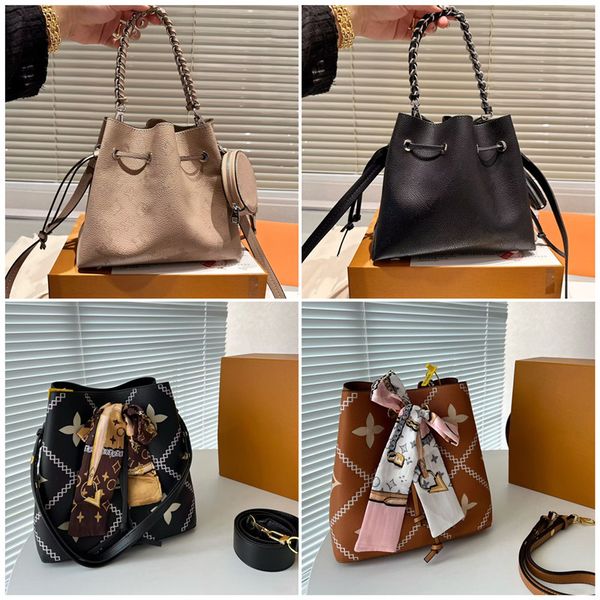 nenoe bucket bag designer hollow out handbag luxury fashion shoulder women's leather handbag removable shoulder strap drawstring handba
nenoe bucket bag designer hollow out handbag luxury fashion shoulder women's leather handbag removable shoulder strap drawstring handba