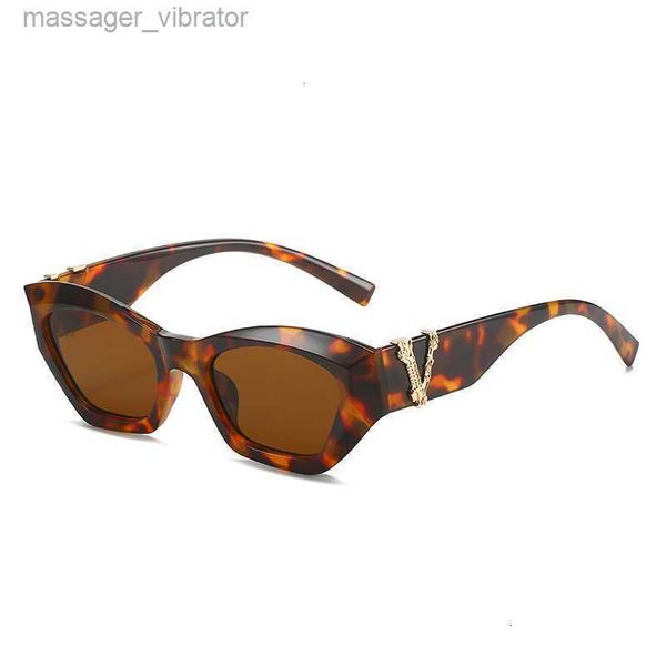 sunglasses 2023 decorative new v-shaped women's personalized cat's eye small frame ins stripe women ii5e wsl7, White;black
sunglasses 2023 decorative new v-shaped women's personalized cat's eye small frame ins stripe women ii5e wsl7, White;black