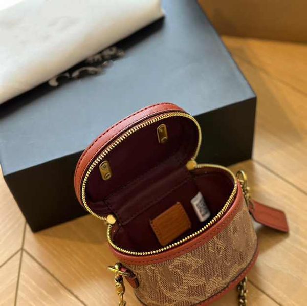 designer handbag for woman large capacity brown shopping coin purse waterproof toiletry crossbody bag women luxury shoulder handbags makeup
designer handbag for woman large capacity brown shopping coin purse waterproof toiletry crossbody bag women luxury shoulder handbags makeup
