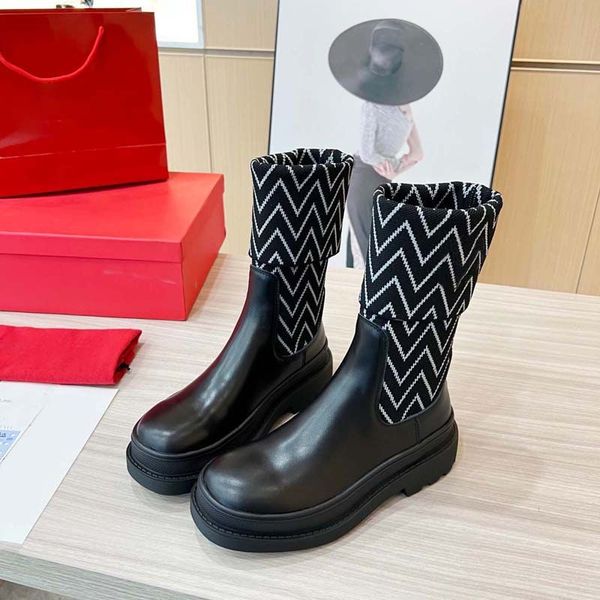 designer boots new autumn and winter brand women's designer black boots martin boots long sleeve boots leather boots002
designer boots new autumn and winter brand women's designer black boots martin boots long sleeve boots leather boots002