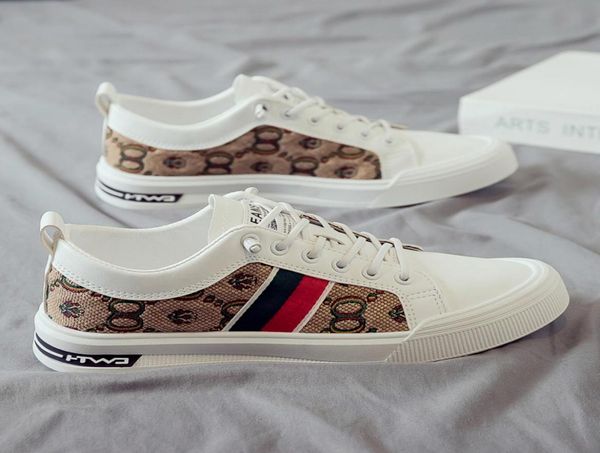 men shoes 2022 luxury brand fashion white sneakers non slip casual sports shoes women lace up flats women vulcanize shoes zapatos 9610183
men shoes 2022 luxury brand fashion white sneakers non slip casual sports shoes women lace up flats women vulcanize shoes zapatos 9610183