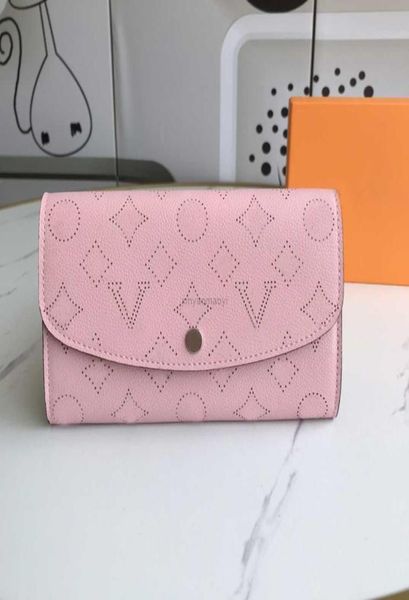 fashion flowers designer zipper wallets for men women luxurys leather bags quality classic letters plaid card wallet1727995, Red;black
fashion flowers designer zipper wallets for men women luxurys leather bags quality classic letters plaid card wallet1727995, Red;black