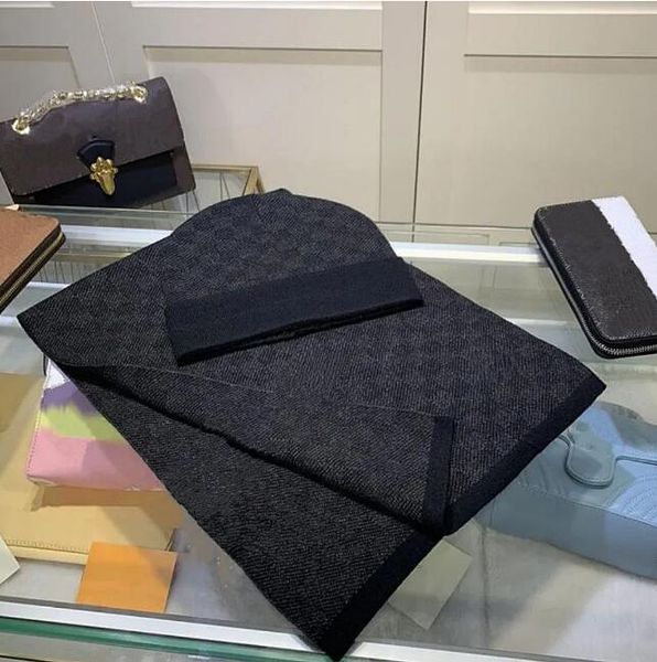 20234 new winter scarf fashion luxury hats sets designer hat aand scarf set for woman men knitted l beanie cashmere letter embroidery beanie, Blue;gray
20234 new winter scarf fashion luxury hats sets designer hat aand scarf set for woman men knitted l beanie cashmere letter embroidery beanie, Blue;gray