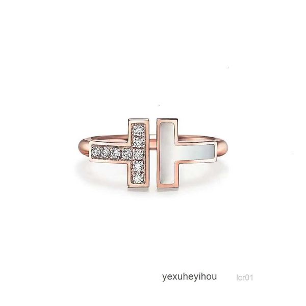 designer silver ring crystal diamonds love engagement rings for men wedding couples double t brand valentines day gift multi style wholesale
designer silver ring crystal diamonds love engagement rings for men wedding couples double t brand valentines day gift multi style wholesale