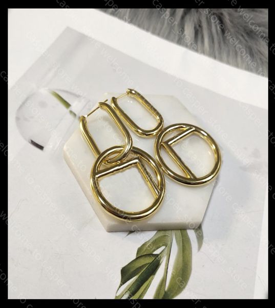 2021 18 styles professional fashion hoops earring luxurys designers f letter hoops earrings for woman womens studs brands ear stud5098925, Golden;silver
2021 18 styles professional fashion hoops earring luxurys designers f letter hoops earrings for woman womens studs brands ear stud5098925, Golden;silver
