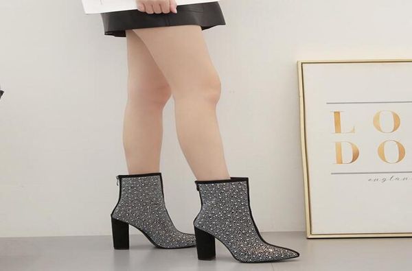 2021womens design rhinestone boots shoes ladies luxury high heels boots female winter chunky heel zipper fashion pointed toes ankl2572347, Black
2021womens design rhinestone boots shoes ladies luxury high heels boots female winter chunky heel zipper fashion pointed toes ankl2572347, Black