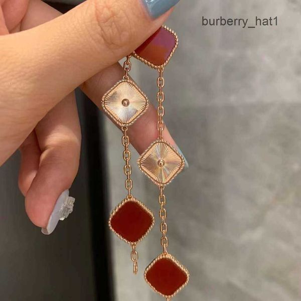 18 style luxury clover bracelet with designer jewelry for women cleef love charm bracelets gifts christmas present never fade, Black
18 style luxury clover bracelet with designer jewelry for women cleef love charm bracelets gifts christmas present never fade, Black