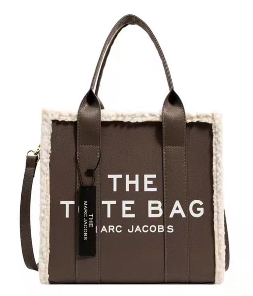 dupe women039s shopping bags messenger handbag luxury bag designer bag embroidery decoration letter decorations no box new8163647
dupe women039s shopping bags messenger handbag luxury bag designer bag embroidery decoration letter decorations no box new8163647