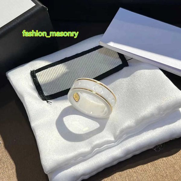 luxurys designers ring with clear lettering fine workmanship full personality engagement jewelry gold and silver wedding party couple gifts
luxurys designers ring with clear lettering fine workmanship full personality engagement jewelry gold and silver wedding party couple gifts