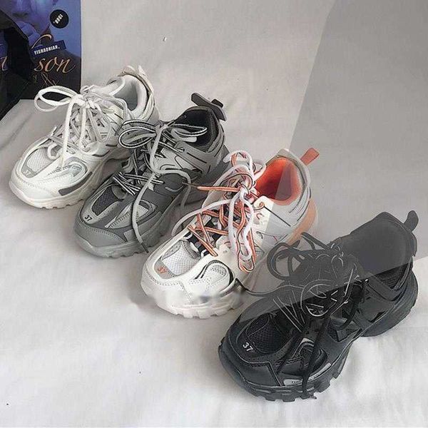 led track trainers 3.0 for men luxury light sports shoe mens designer lights sport shoes womens luxe sneakers women paris sneaker z86, Black
led track trainers 3.0 for men luxury light sports shoe mens designer lights sport shoes womens luxe sneakers women paris sneaker z86, Black