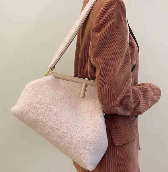 bag autumn and winter lamb wool first hand clip cowhide leisure hand women039s motorcycle cloud f dumpling bag1739068
bag autumn and winter lamb wool first hand clip cowhide leisure hand women039s motorcycle cloud f dumpling bag1739068