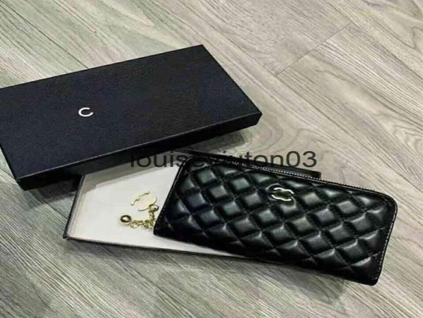 designer handbag channel bag wallet womens mens new soft leather long zipper lingge card wallet large capacity hand mobile phone l6798508, Red;black
designer handbag channel bag wallet womens mens new soft leather long zipper lingge card wallet large capacity hand mobile phone l6798508, Red;black