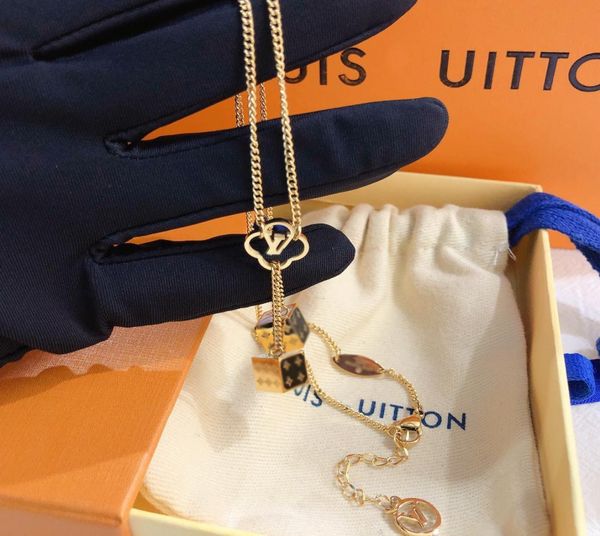 womens necklace choker chain 18k gold plated stainless steel designer letter necklaces pendant statement fashion wedding jewelry a2480319, Silver
womens necklace choker chain 18k gold plated stainless steel designer letter necklaces pendant statement fashion wedding jewelry a2480319, Silver