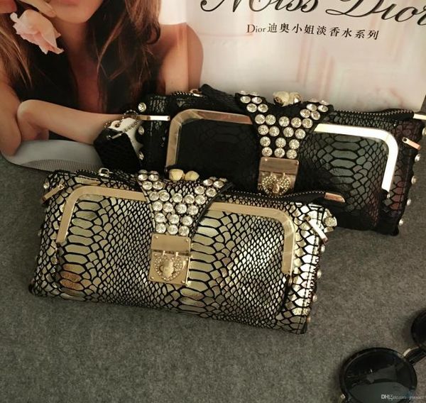 designerfashion woman luxury bag evening bags totes handbag clutch bag serpentine shining bags with rhinestone 3832823
designerfashion woman luxury bag evening bags totes handbag clutch bag serpentine shining bags with rhinestone 3832823