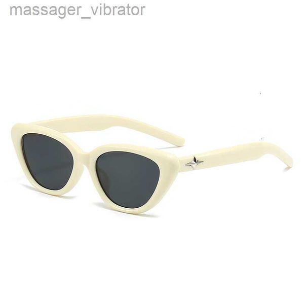 cat's frame triangular new small eye sunglasses for women with high-end feel and versatile green small frame sun protection design mb6n, White;black
cat's frame triangular new small eye sunglasses for women with high-end feel and versatile green small frame sun protection design mb6n, White;black