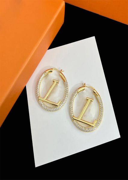 womens designer earring diamonds classic letter ear studs jewelry earrings elegant lady luxury brand golden jariser2148394, Golden;silver
womens designer earring diamonds classic letter ear studs jewelry earrings elegant lady luxury brand golden jariser2148394, Golden;silver