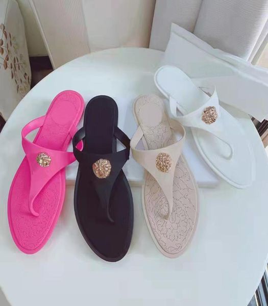 2022 women slippers designer flat sandals brand jelly slides classic beach flip flops fashion metal decoration printing sole shoe 1195465, Black
2022 women slippers designer flat sandals brand jelly slides classic beach flip flops fashion metal decoration printing sole shoe 1195465, Black