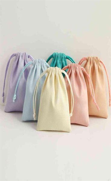 jewelry boxes 50pcs flannel packaging pouches chic purple wedding favor gift bag velvet drawstring pouch for cosmetic makeup eyela9515494, Black;white
jewelry boxes 50pcs flannel packaging pouches chic purple wedding favor gift bag velvet drawstring pouch for cosmetic makeup eyela9515494, Black;white