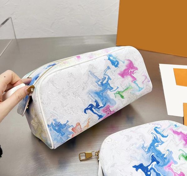 designers makeup bags toiletry bag luxurys women cosmetic handbag fashion makeup purse for travel vacation business t8703195
designers makeup bags toiletry bag luxurys women cosmetic handbag fashion makeup purse for travel vacation business t8703195