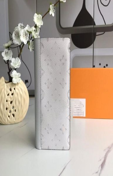 brand leather wallets classic white flower letter long suit clip clutch bags designer lager capacity builtin card slots wa4246342, Red;black
brand leather wallets classic white flower letter long suit clip clutch bags designer lager capacity builtin card slots wa4246342, Red;black