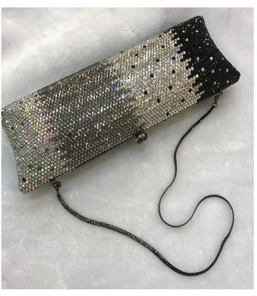 evening bags silver diamond crystal women purse metal day clutches bag bridal wedding party clutch cocktail prom banquet handbag4707821
evening bags silver diamond crystal women purse metal day clutches bag bridal wedding party clutch cocktail prom banquet handbag4707821