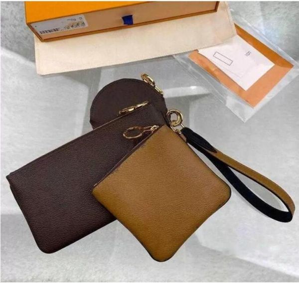 9a trio messenger bag eclipse reverse canvas mens crossbody s 3 piece set fashion leather man shoulder with purse wallet clutch m66504947, Red;black
9a trio messenger bag eclipse reverse canvas mens crossbody s 3 piece set fashion leather man shoulder with purse wallet clutch m66504947, Red;black