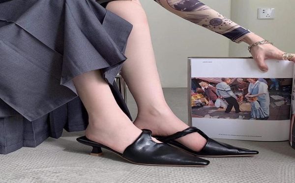 fashion women pointed toe slippers slip on thin mid heels shallow slides hollow design yellow shoes summer casual pumps size 391090874, Black
fashion women pointed toe slippers slip on thin mid heels shallow slides hollow design yellow shoes summer casual pumps size 391090874, Black