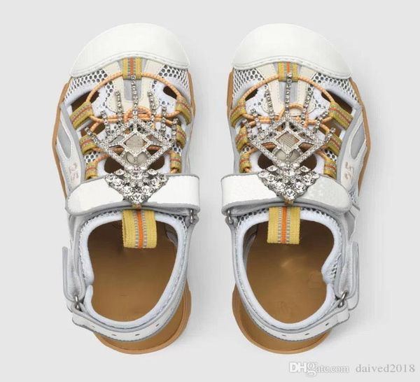 new european classic luxury style ladies sandals flatsoled slippers fashion shoes water drill decorative mesh leather splicing ma4948445, Black
new european classic luxury style ladies sandals flatsoled slippers fashion shoes water drill decorative mesh leather splicing ma4948445, Black