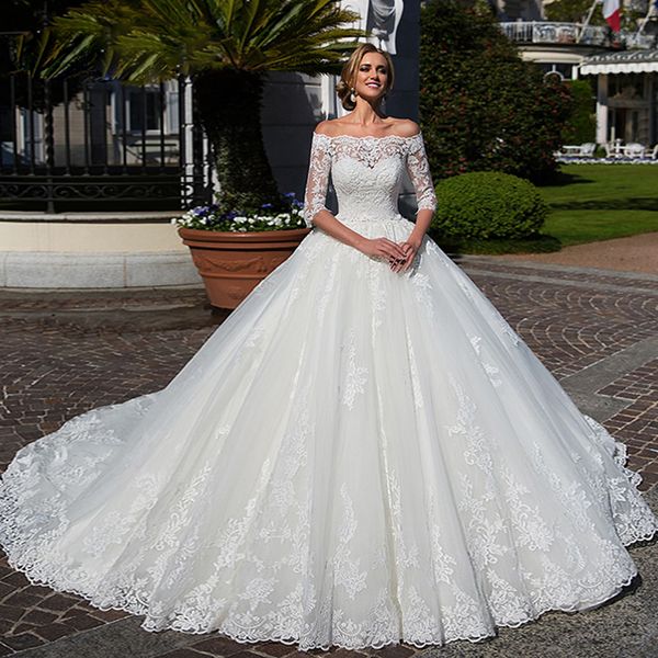 2023 half sleeves lace appliqued a line wedding dresses chapel train off shoulder ivory white tulle bridal gowns abito da sposa bridal gowns
2023 half sleeves lace appliqued a line wedding dresses chapel train off shoulder ivory white tulle bridal gowns abito da sposa bridal gowns