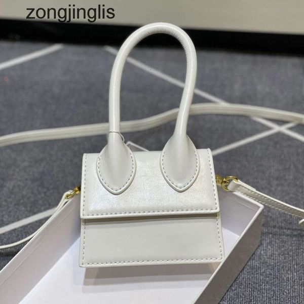 classic lady desiner bags jacquemme handbags ladies bag fashion handbag designer bag mini crocodile leather pattern purses and women tote wa
classic lady desiner bags jacquemme handbags ladies bag fashion handbag designer bag mini crocodile leather pattern purses and women tote wa