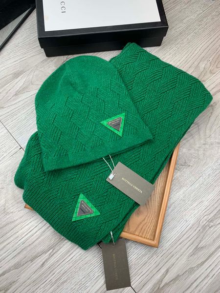 2023 winter fashion luxury hats scaves sets designer hat and scarf set for woman men knitted schal beanie beanies scarfs designers, Blue;gray
2023 winter fashion luxury hats scaves sets designer hat and scarf set for woman men knitted schal beanie beanies scarfs designers, Blue;gray